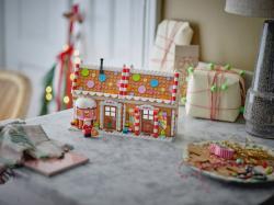 Sweeten the Holidays with LEGO® Festive Gingerbread House (40809)