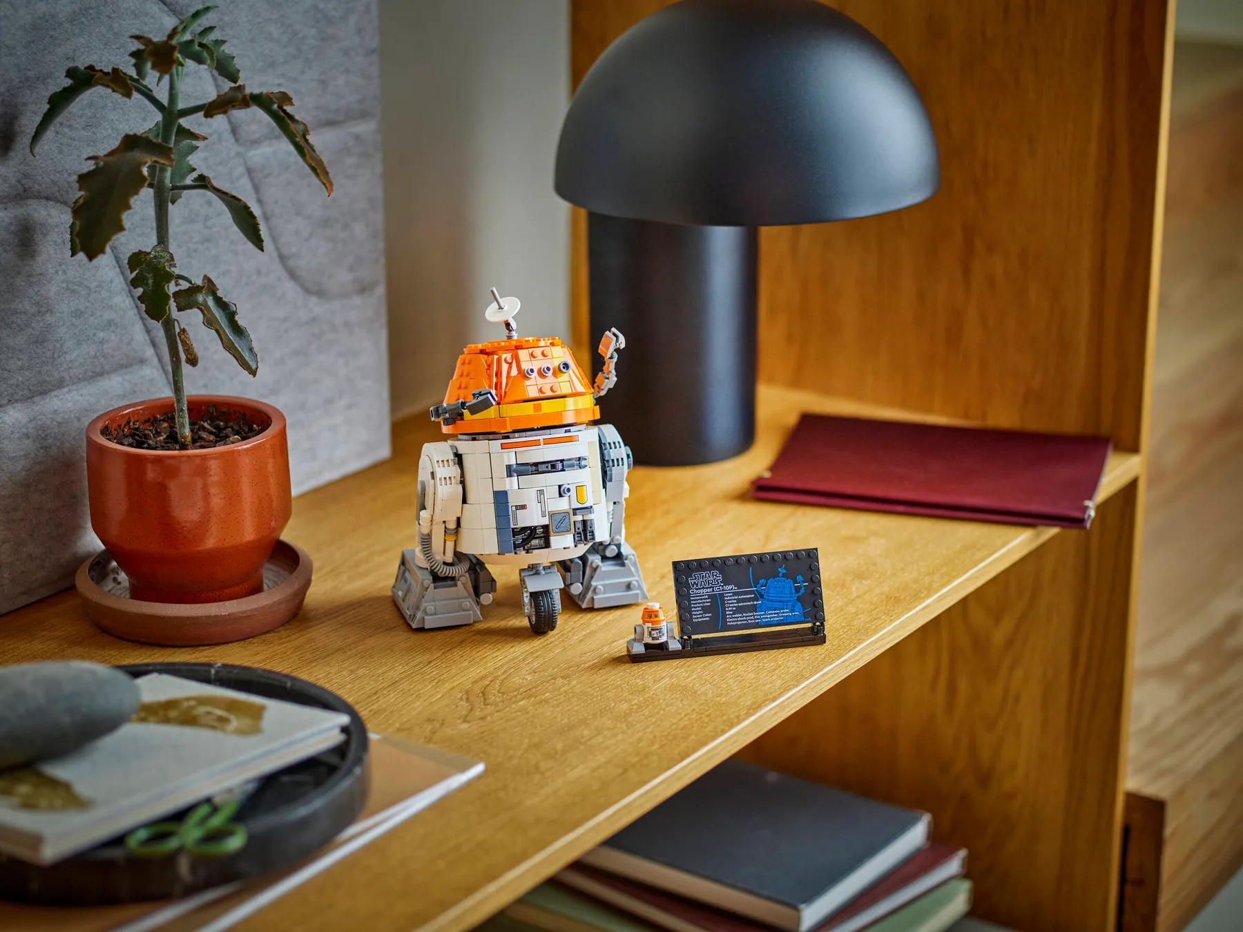 Roll Out with Chopper! A Review of LEGO Star Wars 75416