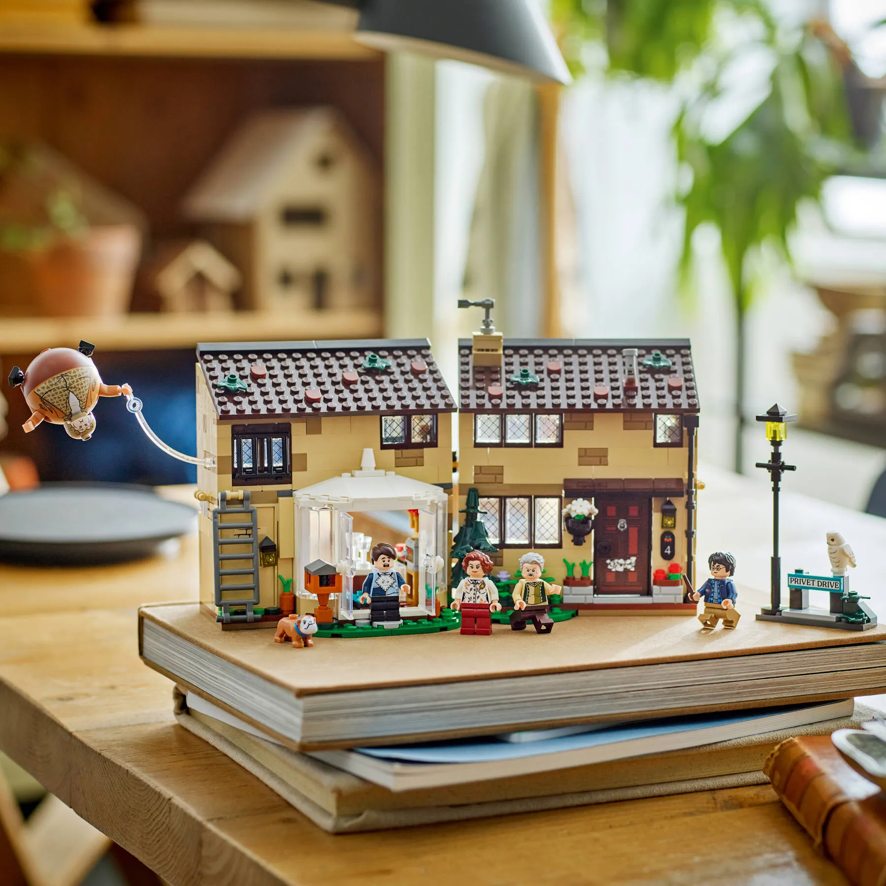 Relive the Inflation: LEGO Harry Potter 76451 Privet Drive - Aunt Marge's Visit